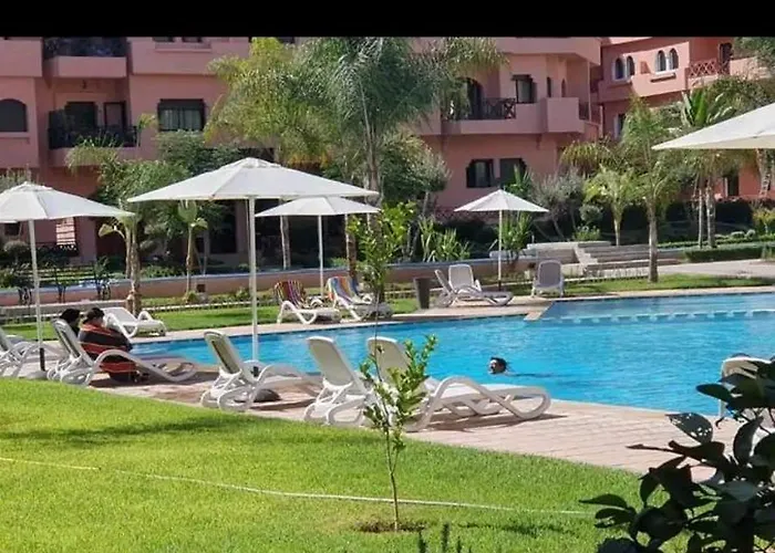 Appartement A11 6 Piscines Premium Village Ascenseur Actuellement En Panne Je Propose Un Tarif Exceptionnel